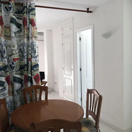 Apartment Jazmines 2 *